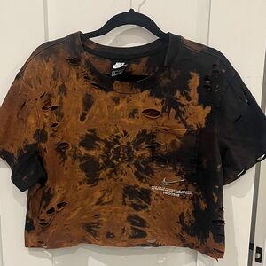 Nike Women's Black and Brown Tie-Dye Crop Top